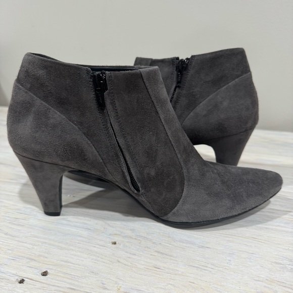 Paul Green Tatum Gray Suede Leather Heeled Pointed Toe Ankle Booties Size 6.5 - Picture 6 of 12